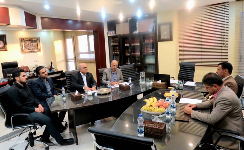 نشست توسعه‌ای فرماندار ریگان با هلدینگ آفرینش در کرمان